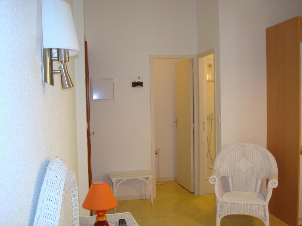 Studio Mansarde Climatise Les Roseaux Bord De Lac Biscarrosse Rom bilde